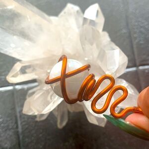 Vintage Copper Wire-wrap Pearlescent circular stone pendant, Unmarked